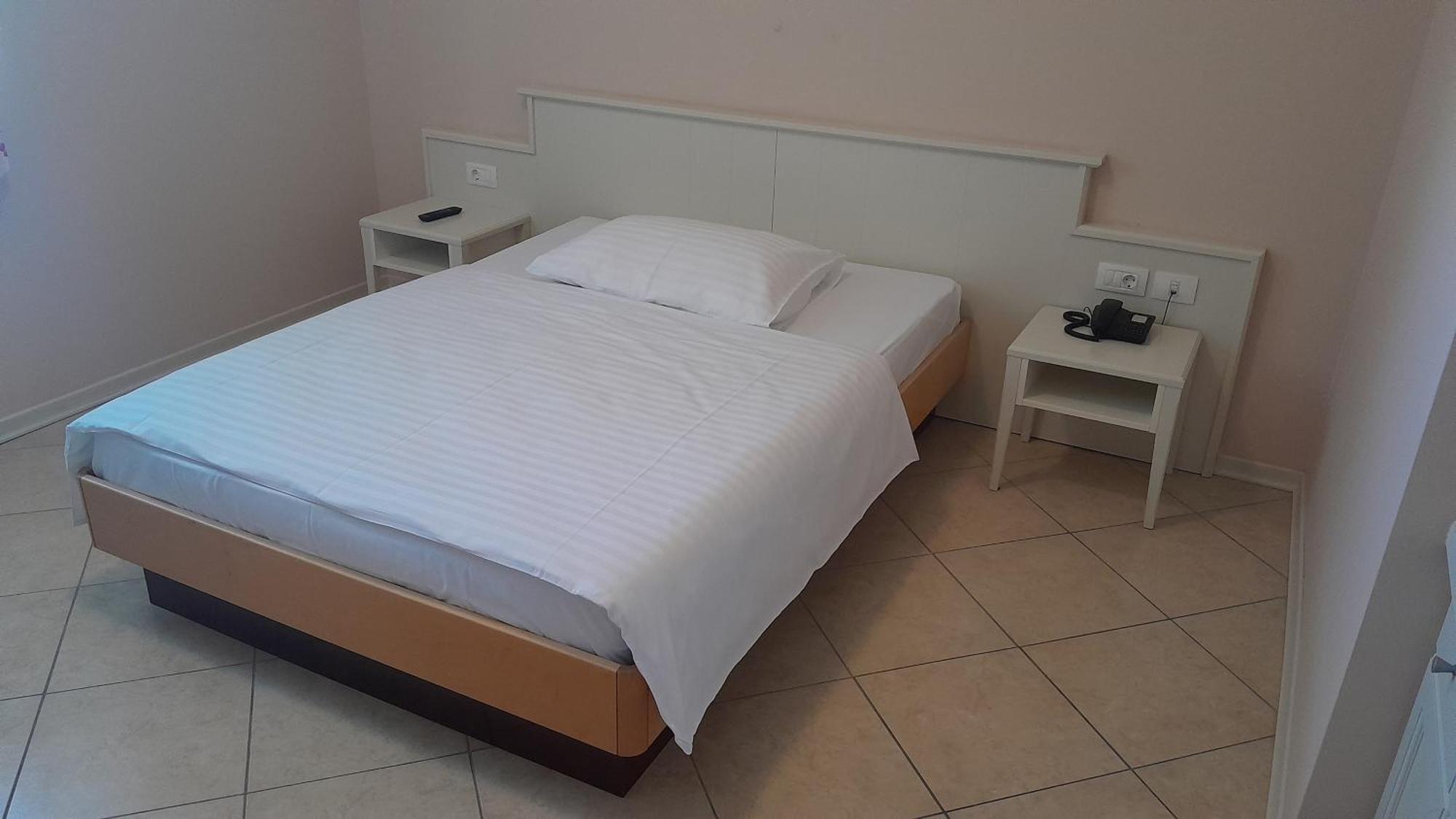 Hotel Kozana Dobrovo Eksteriør billede