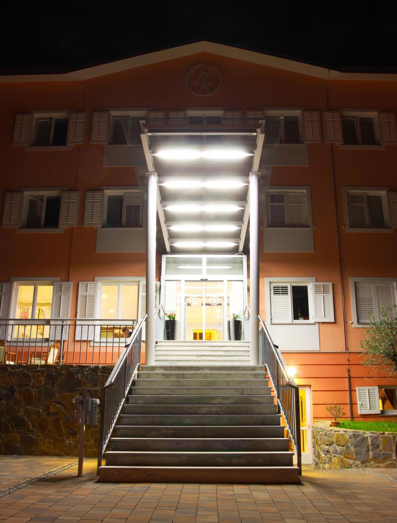 Hotel Kozana Dobrovo Eksteriør billede